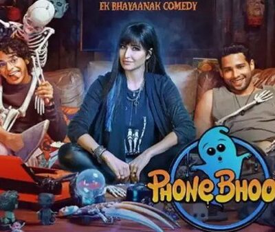 Phone Bhoot (2022)